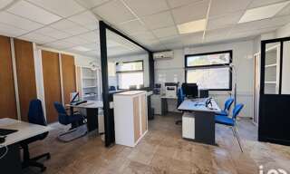 Commerce  93 m² à louer à Villeneuve-le-Roi (94290)