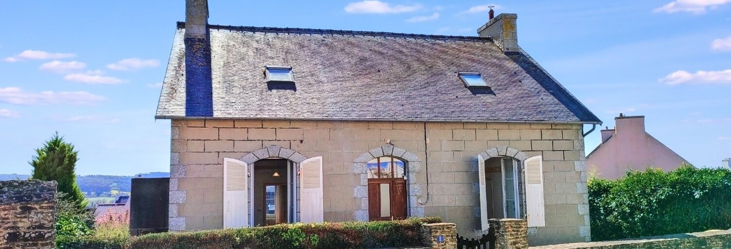 Maison 7 Pièces 145 m² à vendre à Plougonven (29640)