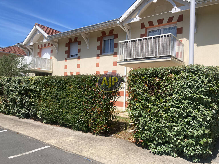 Appartement Le Verdon Sur Mer 3 pièces 58 m² — photo 1