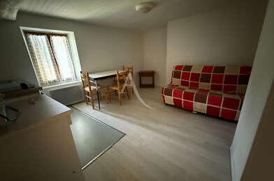 Appartement 1 pièces 320 €