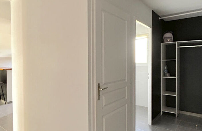 A LOUER APPARTEMENT DE TYPE 2 AVEC JARDIN - SECTEUR BLAYE — photo 2