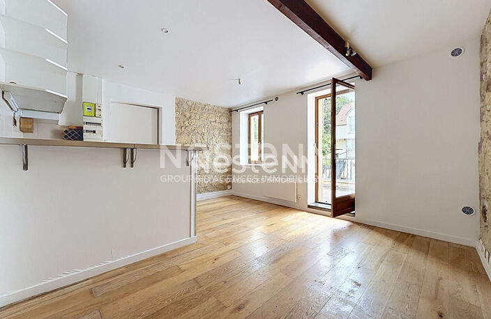 Appartement à vendre Champagne-sur-Oise - 31.80m², 2 pièces avec terrasse et stationnement — photo 2