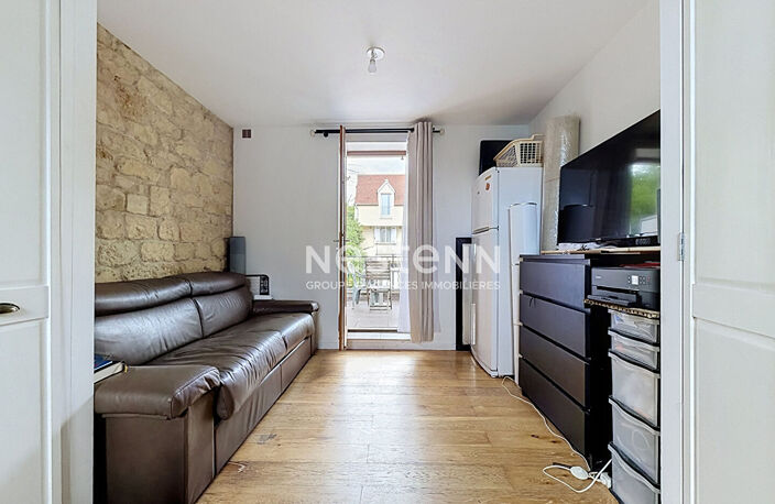 Appartement VENDU LOUÉ à Champagne-sur-Oise - 20m², terrasse et stationnement — photo 2