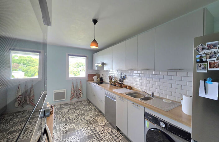 Appartement à vendre - Le Havre - 71 m² - 2 chambres - Ascenseur - Garage DPE A — photo 4