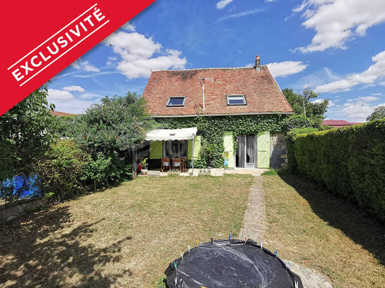 Jolie Maison dans hameau Paisible — photo 1
