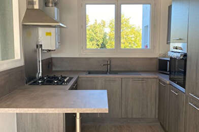 Appartement 3 pièces 780 €