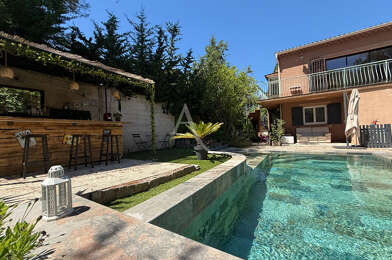 Maison 10 pièces 828000 €