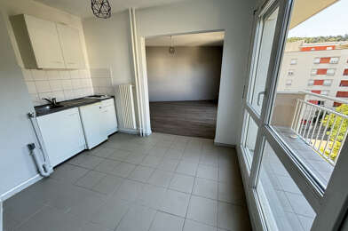 Appartement 1 pièces 390 €