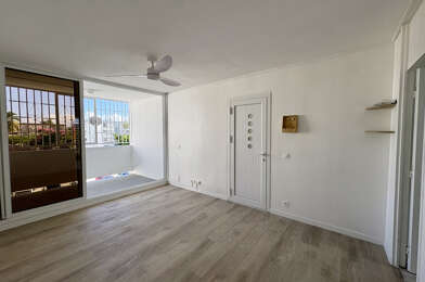 Appartement 5 pièces 995 €