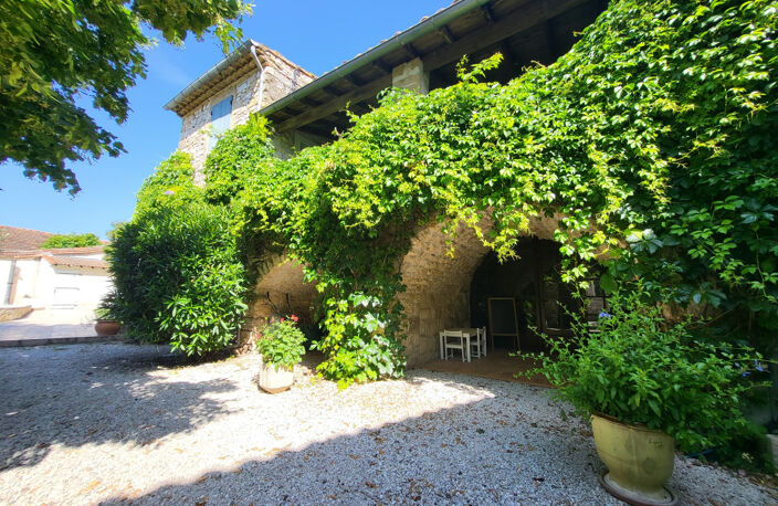 VENTE MAISON 6 PIECES SAINT MAMERT DU GARD — photo 2