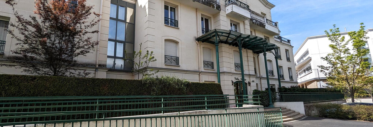 Appartement 2 Pièces 50 m² à louer à Le Plessis-Robinson (92350)