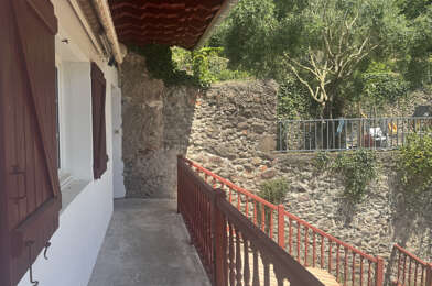 Appartement 3 pièces 700 €