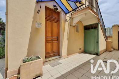 Maison 6 pièces 560000 €