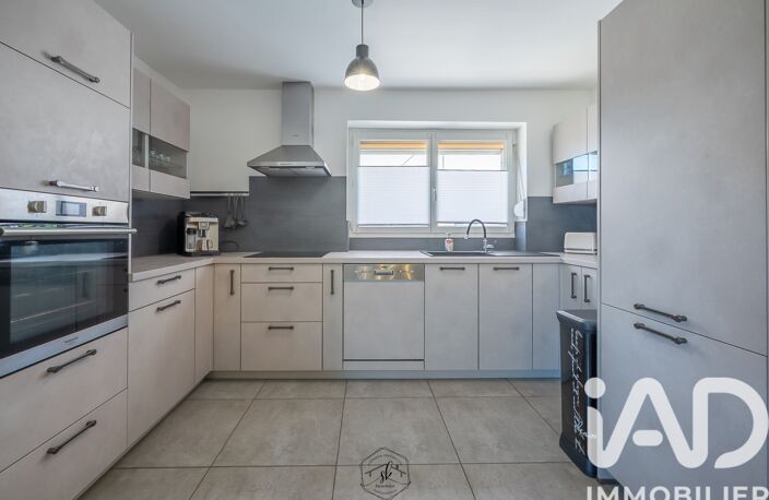 Vente Maison/villa 5 pièces — photo 2