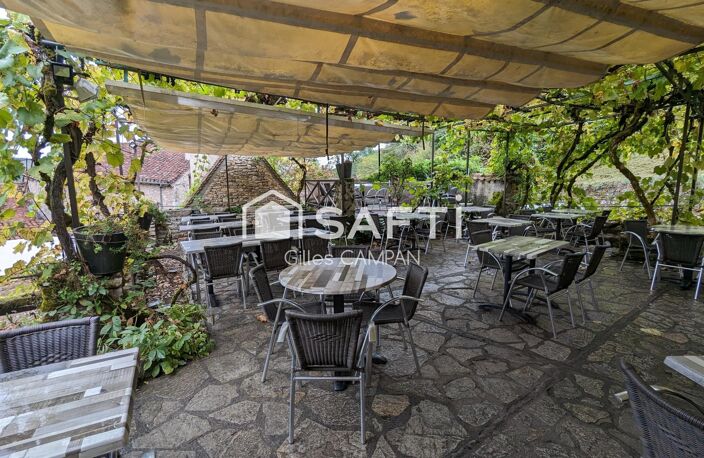 Vente bar restaurant dans un des plus beaux village de France — photo 2