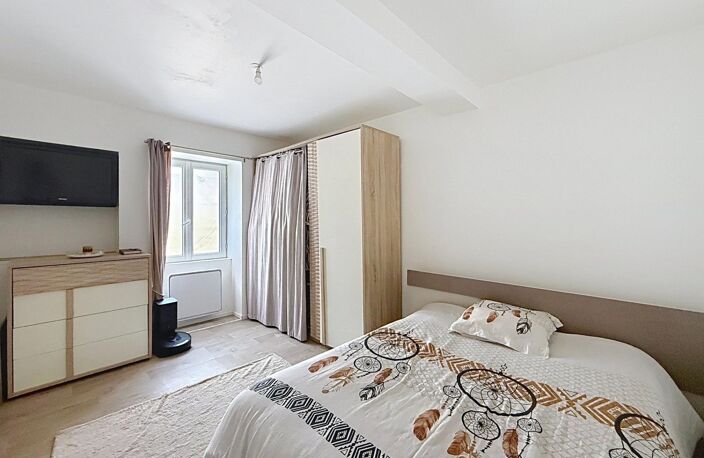 DEUX APPARTEMENTS — photo 5