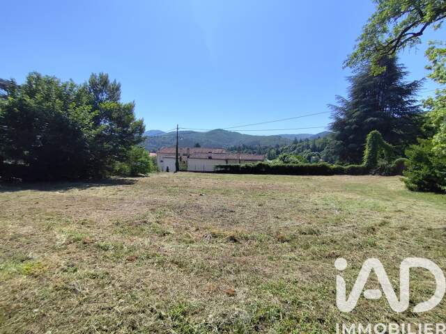 Vente Terrain à bâtir 877 m&sup2; — photo du bien