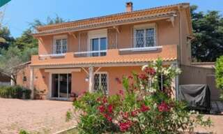 Maison 7 Pièces 171 m² à vendre à Sorgues (84700)