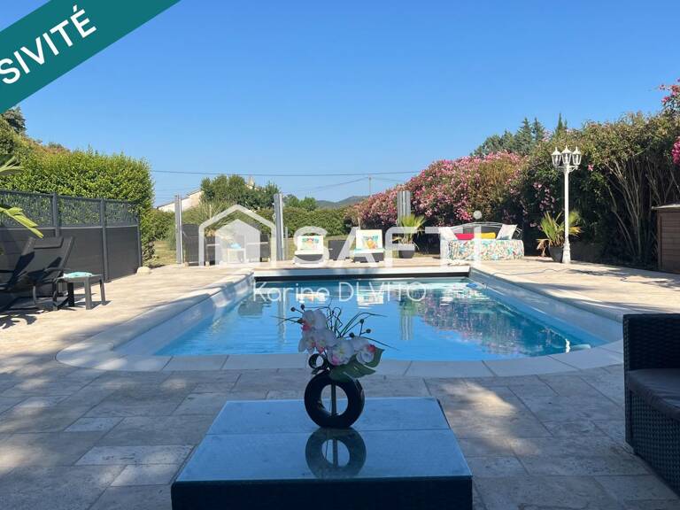 Domaine de 9300 m2 entièrement clôturé et arboré avec piscine — photo 1