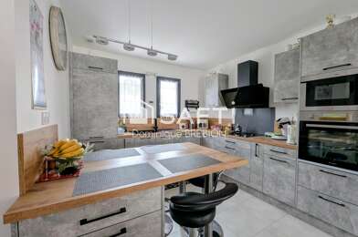Maison 3 pièces 261000 €