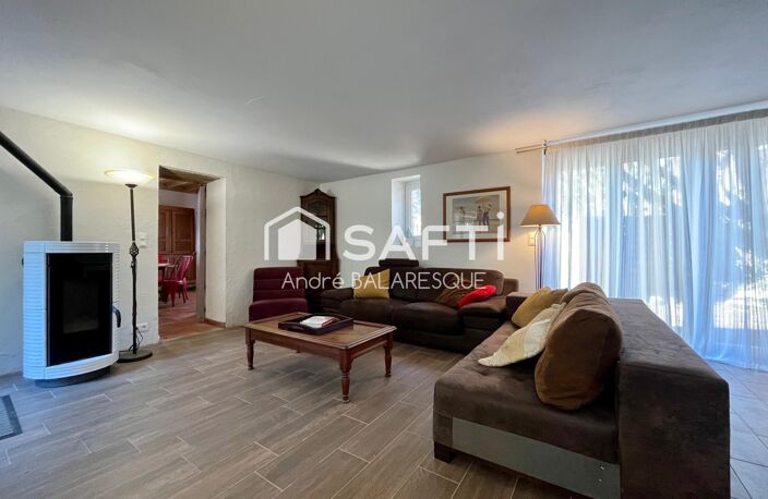 À vendre : Ensemble immobilier au charme ancien  Idéal pour gîtes et chambres d'hôtes — photo 2