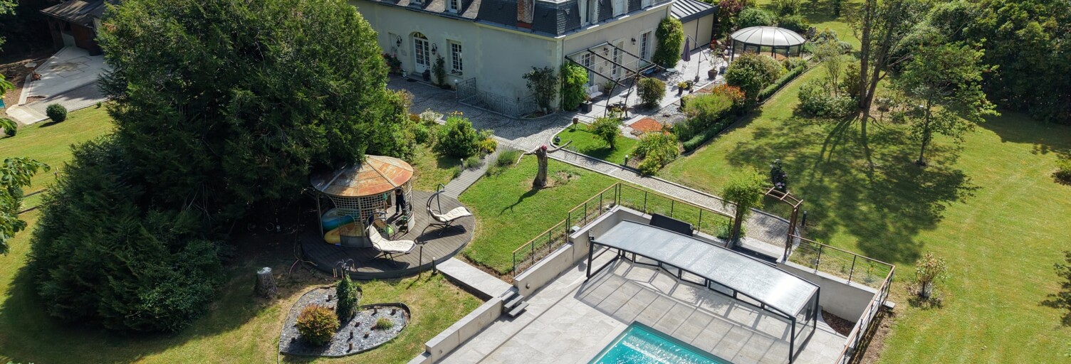 Maison 10 Pièces 335 m² à vendre à Nouzilly (37380)