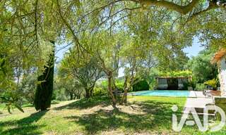 Maison 11 Pièces 320 m² à vendre à Lourmarin (84160)