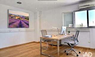 Bureau  154 m² à louer à Vedène (84270)