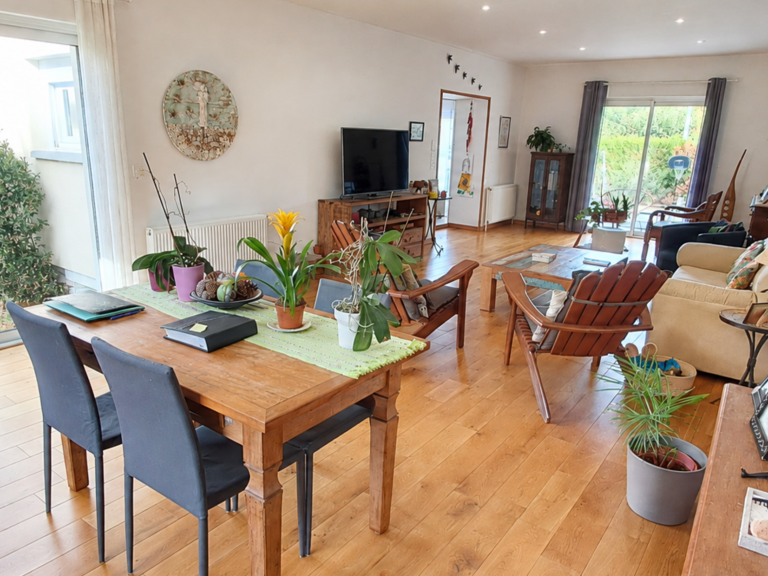 Vente Maison/villa 7 pièces — photo 1