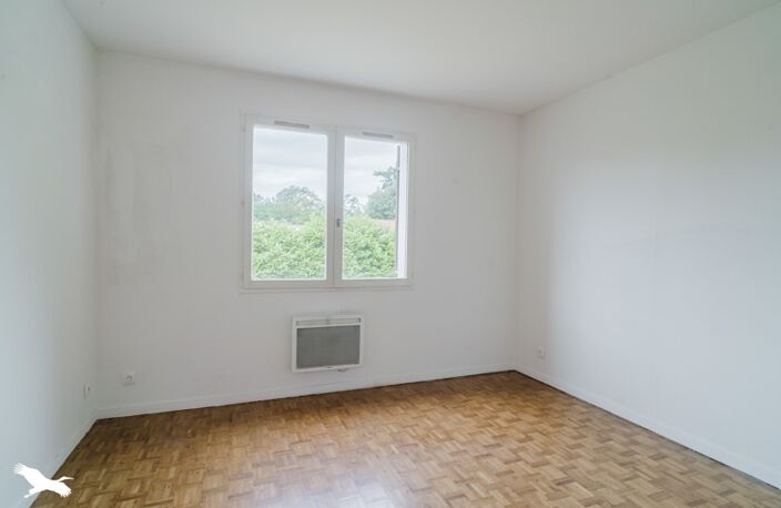 Vente maison 5 pièces 92 m² Meyzieu (69330) — photo 4
