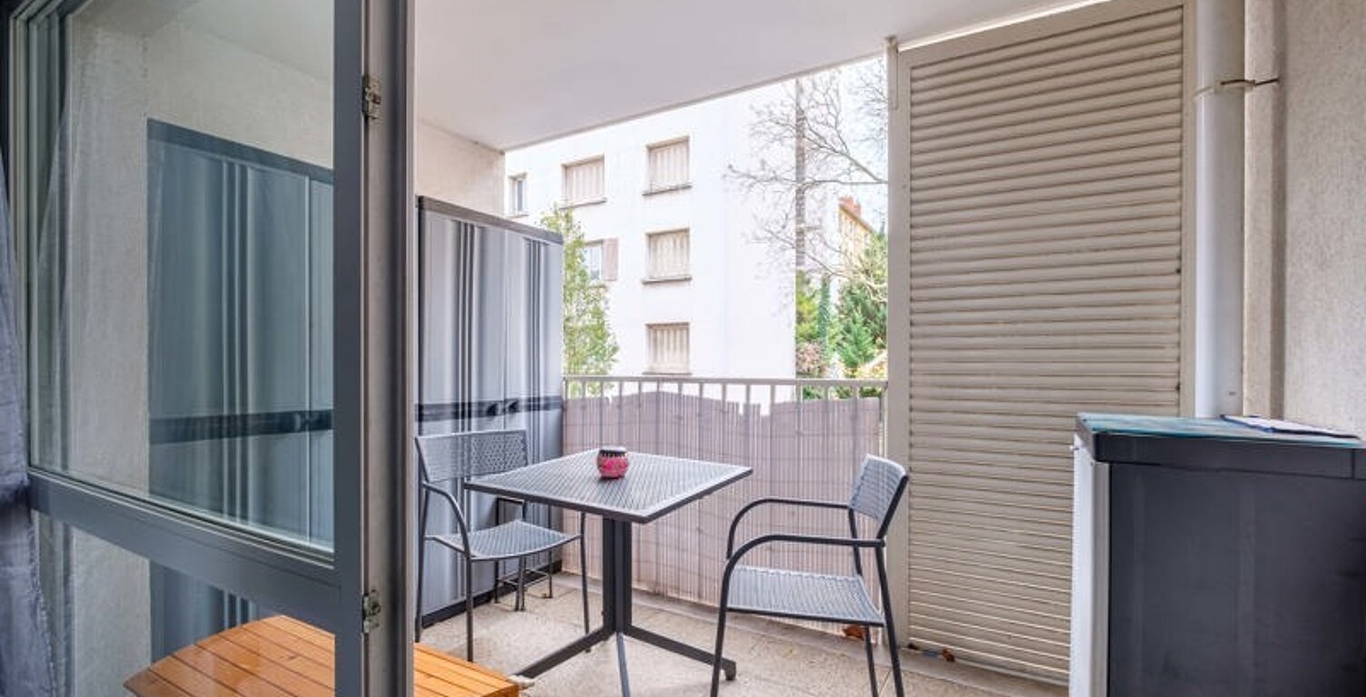 Vente appartement 3 pièces 67 m² Lyon 8 (69008) — photo 1