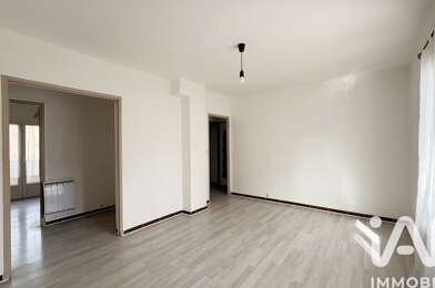 Appartement 3 pièces 135000 €