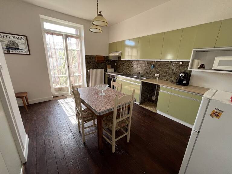 Maison de ville de 8 pièces principales — photo 1