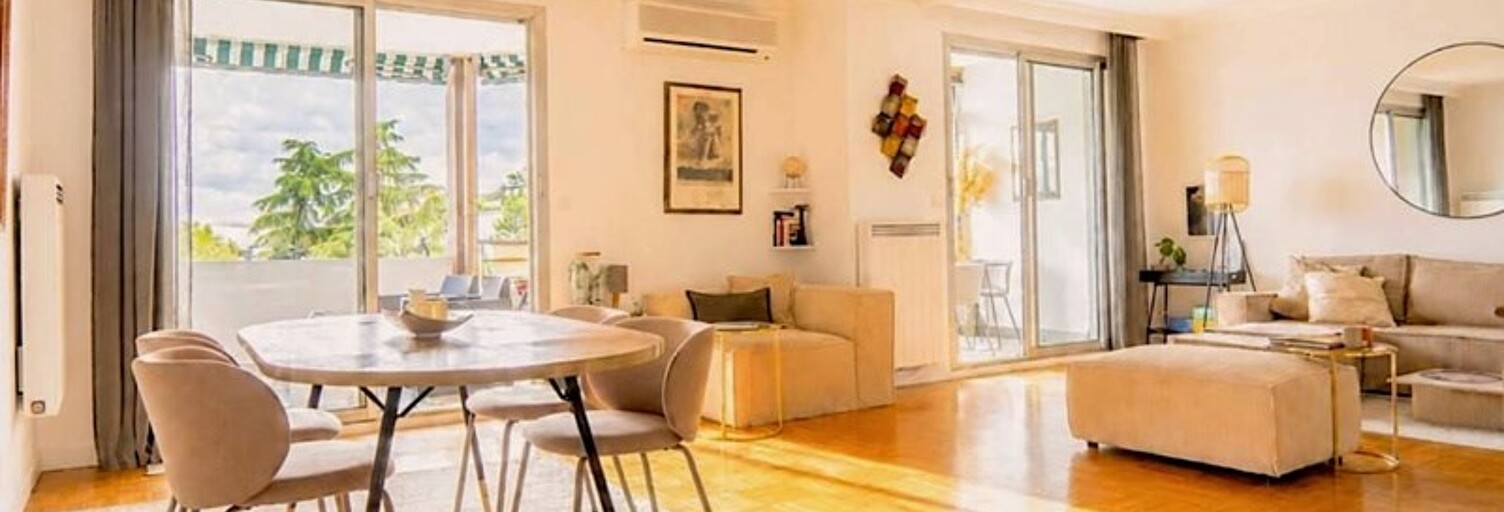 Appartement 4 Pièces 97 m² à vendre à Bron (69500)