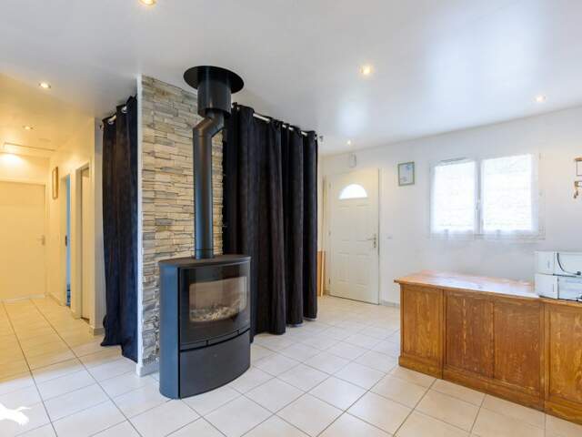 Contemporaine de 4 pièces principales — photo du bien