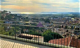 Appartement 4 Pièces 87 m² à louer à Hyères (83400)