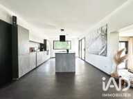 Vente Maison/villa 9 pièces — photo 2