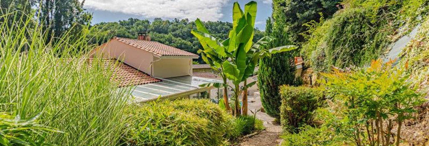 Maison 8 Pièces 230 m² à vendre à Tabanac (33550)