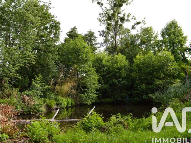 Vente Terrain 4 555 m&sup2; — photo du bien