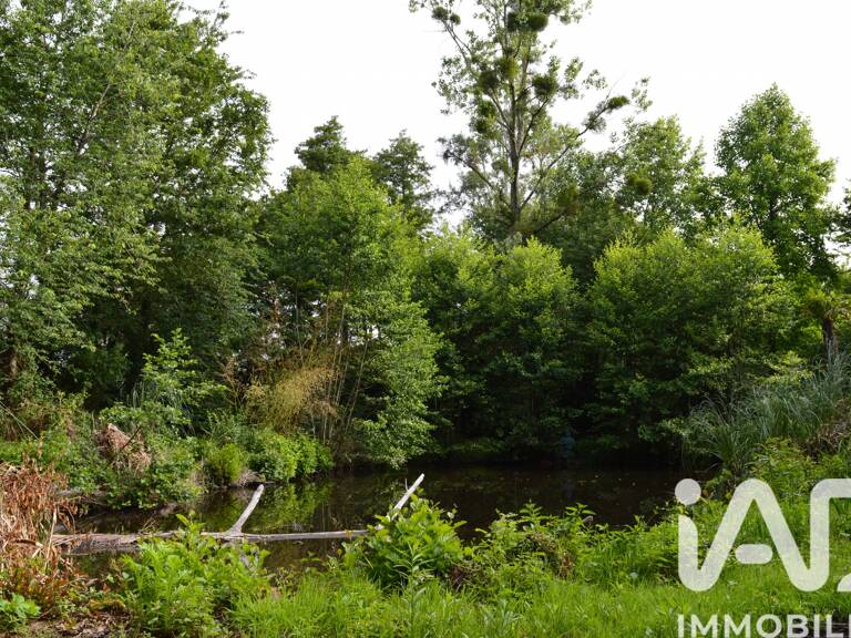 Vente Terrain 4 555 m&sup2; — photo 1