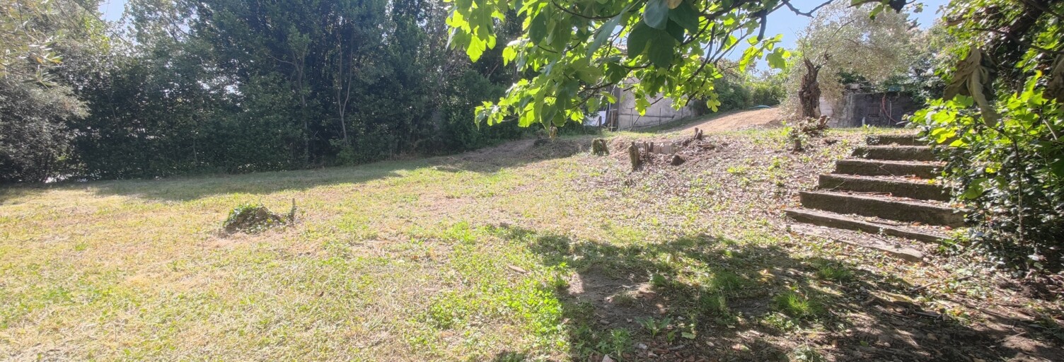 Terrain  1050 m² à vendre à Alès (30100)
