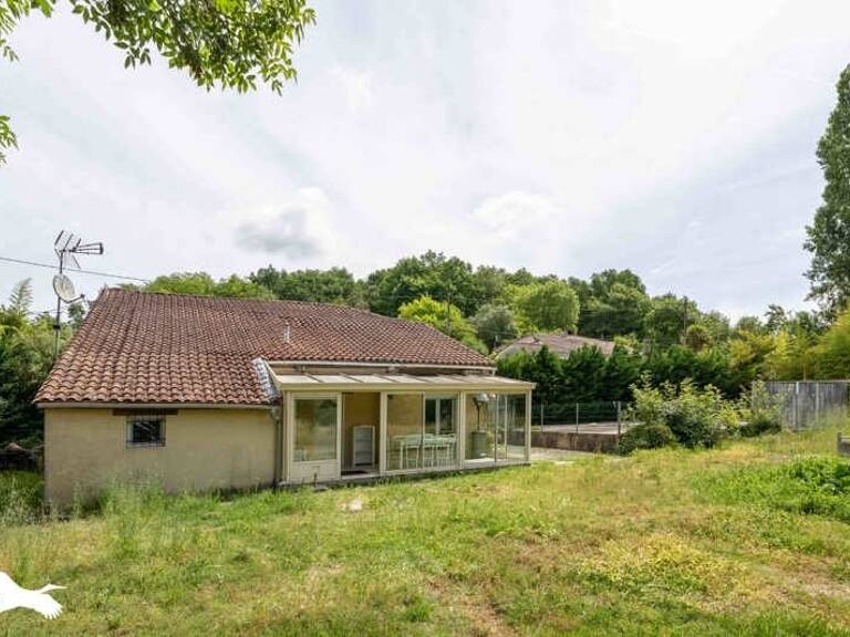 Charentaise de 6 pièces principales — photo 1