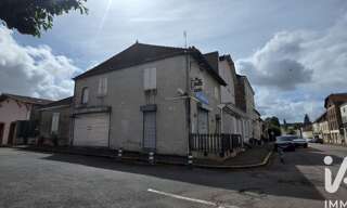 Immeuble  105 m² à vendre à Saint-Christophe-en-Brionnais (71800)