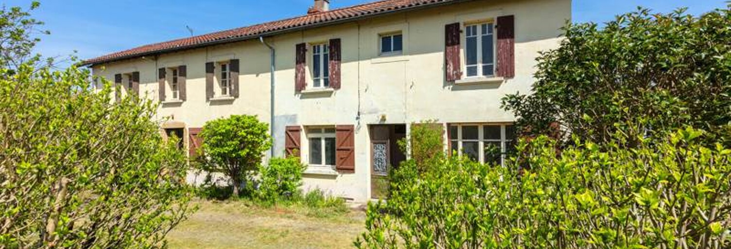 Maison 10 Pièces 250 m² à vendre à Riscle (32400)