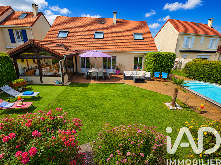 Vente Maison traditionnelle 10 pièces — photo 1