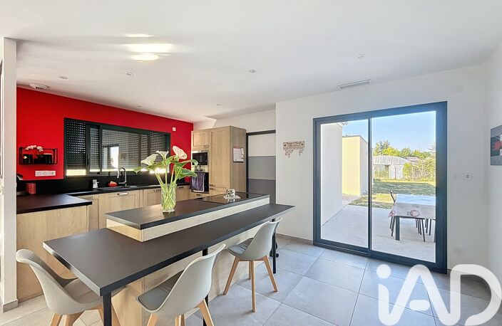 Vente Maison traditionnelle 6 pièces — photo 3