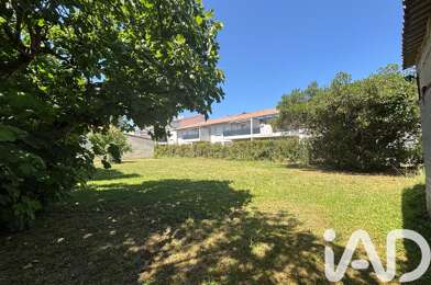 Terrain  81000 €