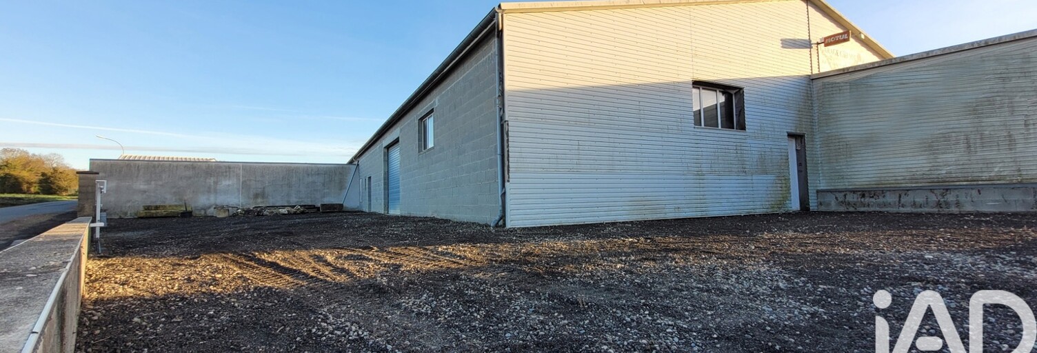 Garage  250 m² à vendre à Saint-Jean-d'Angély (17400)
