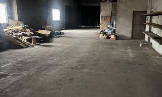 Commerce  1127 m² à vendre à Lons-le-Saunier (39000)
