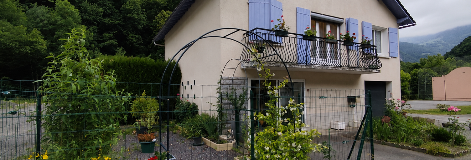 Maison 6 Pièces 123 m² à vendre à Cette-Eygun (64490)